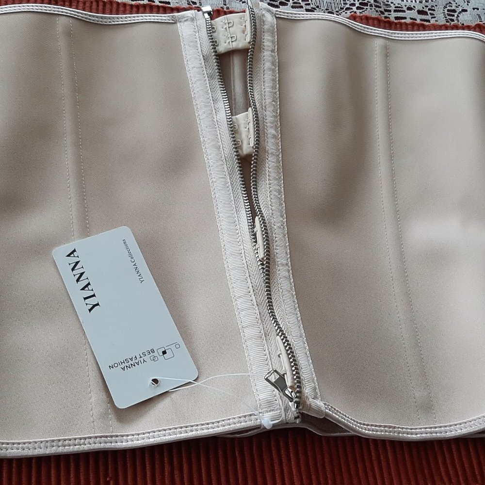 Waist Trainer Size L New